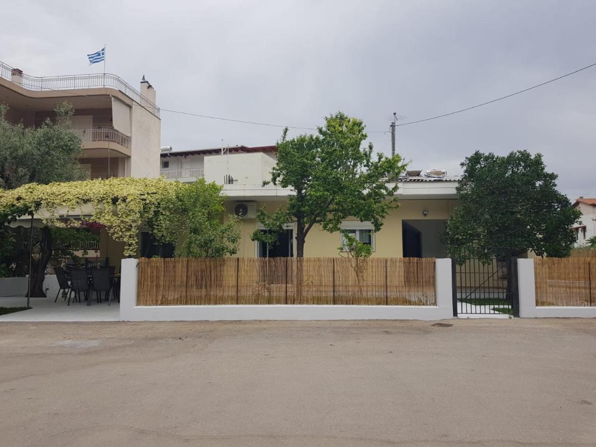 Apartamenty Rodzinne Kamena Vourla Exteriér fotografie