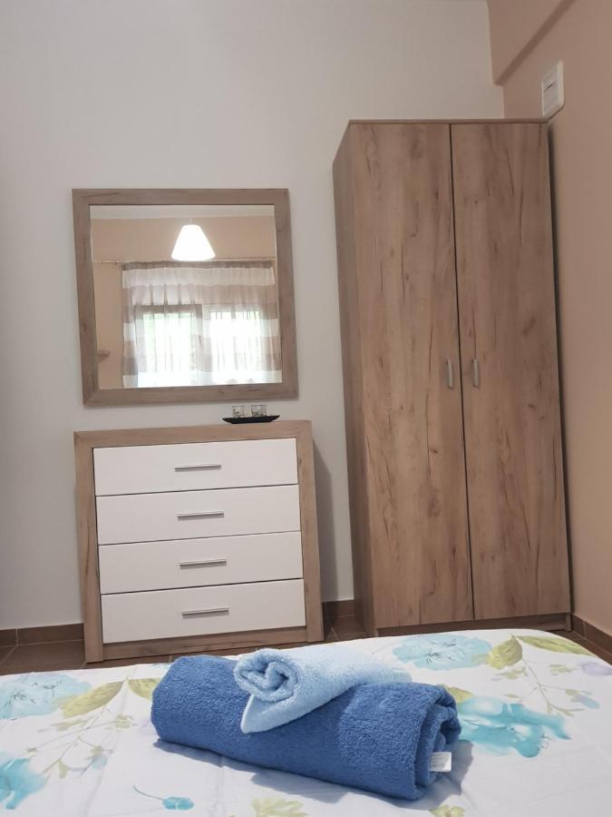 Apartamenty Rodzinne Kamena Vourla Exteriér fotografie